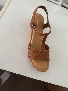 Thom McAn Tan Perforated T-Strap Slingback Sandal